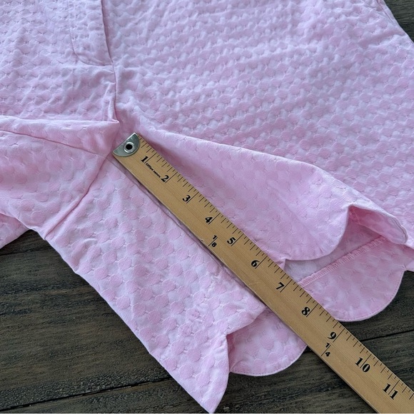 Crown & Ivy Womens 14W Shelby Textured Pink Scallop Edge Shorts 7” Spring Summer - Picture 4 of 7